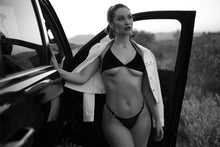 Load image into Gallery viewer, Pull Over 8x12